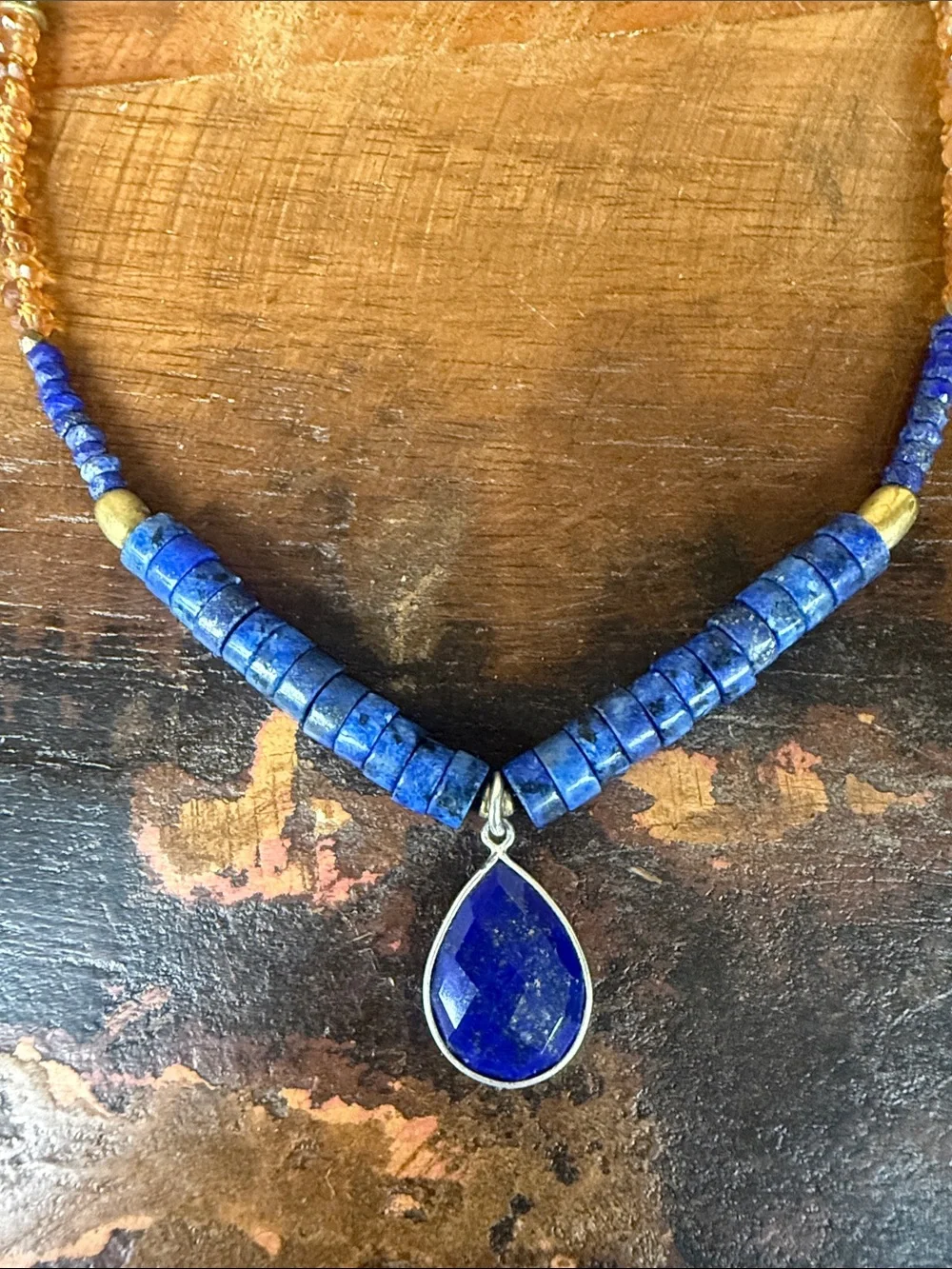 Running Bear ”Blue Lagoon” necklace. New with tags from Sundance.